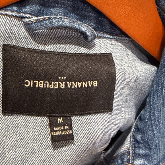 Banana Republic Medium Blue Denim Jean Jacket - Picture 3 of 4